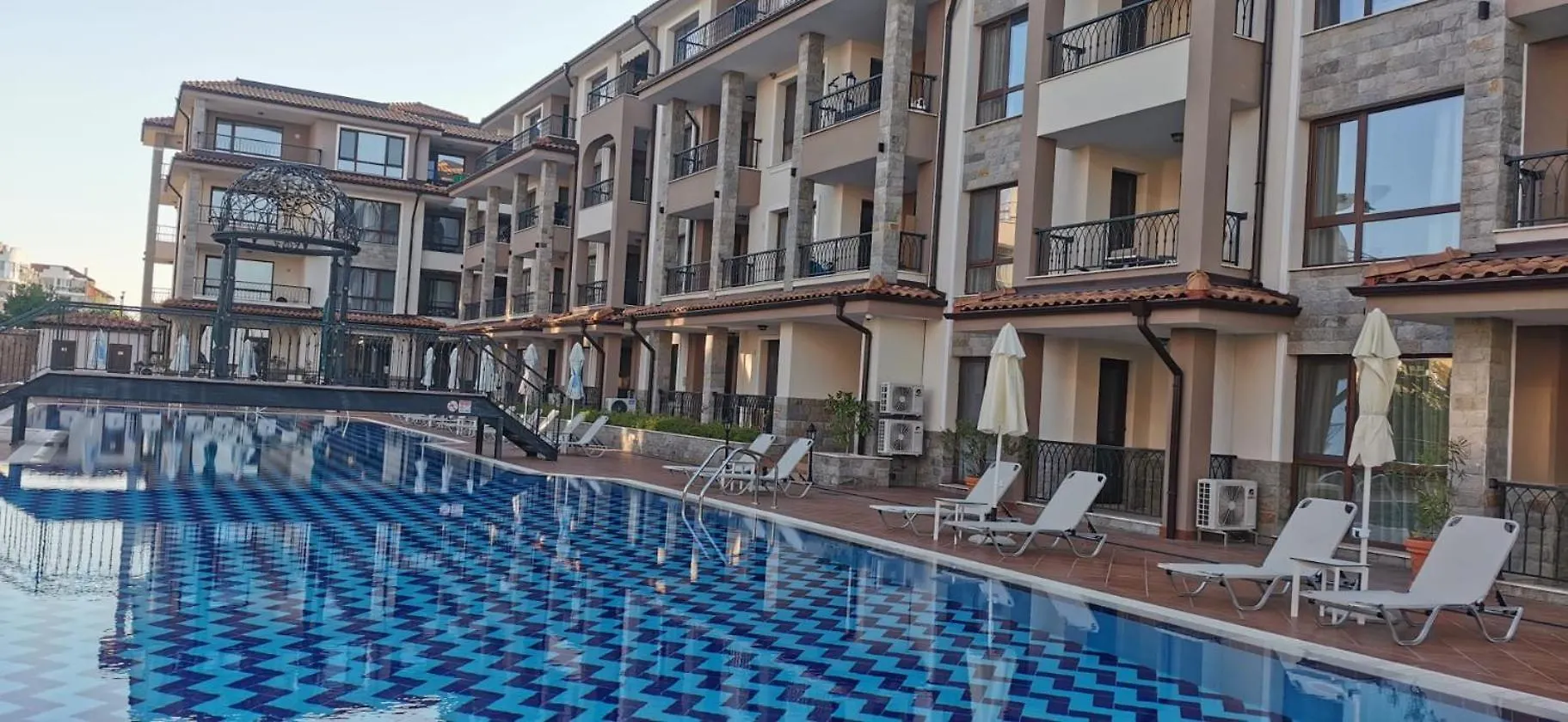 Επικοινωνία με το Ах, Морето 2